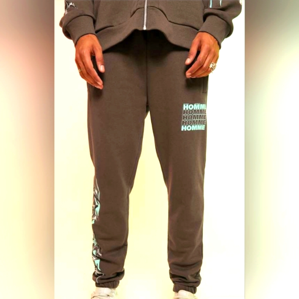 BoohooMAN Mens Regular Fit Homme Graphic Print Jogger Brown XXL - Used